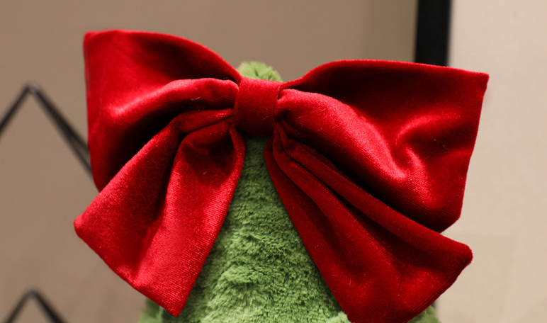 Premium Christmas Plush Collection - Luxuriously Soft